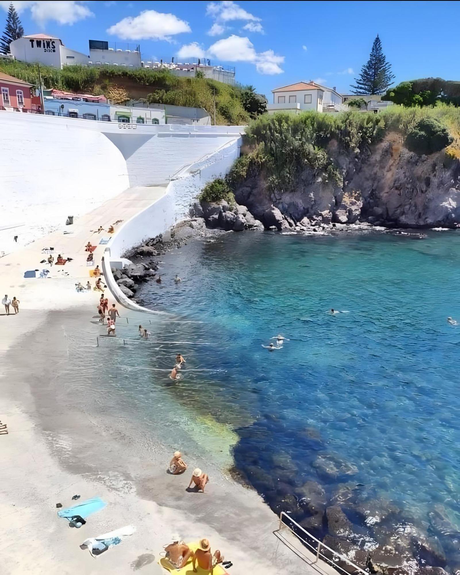 Апартаменти Casa Silveira Mar - Angra Ангра-ду-Ероїшму Екстер'єр фото