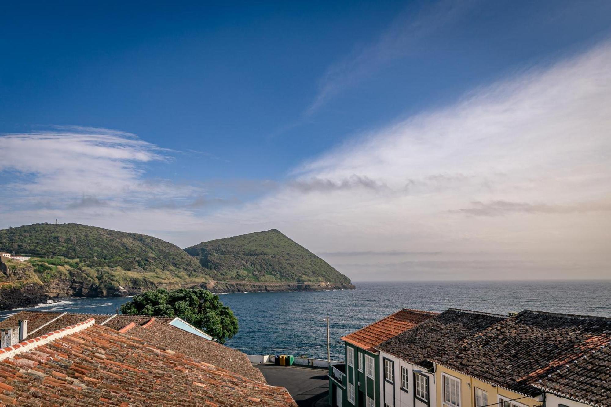 Апартаменти Casa Silveira Mar - Angra Ангра-ду-Ероїшму Екстер'єр фото